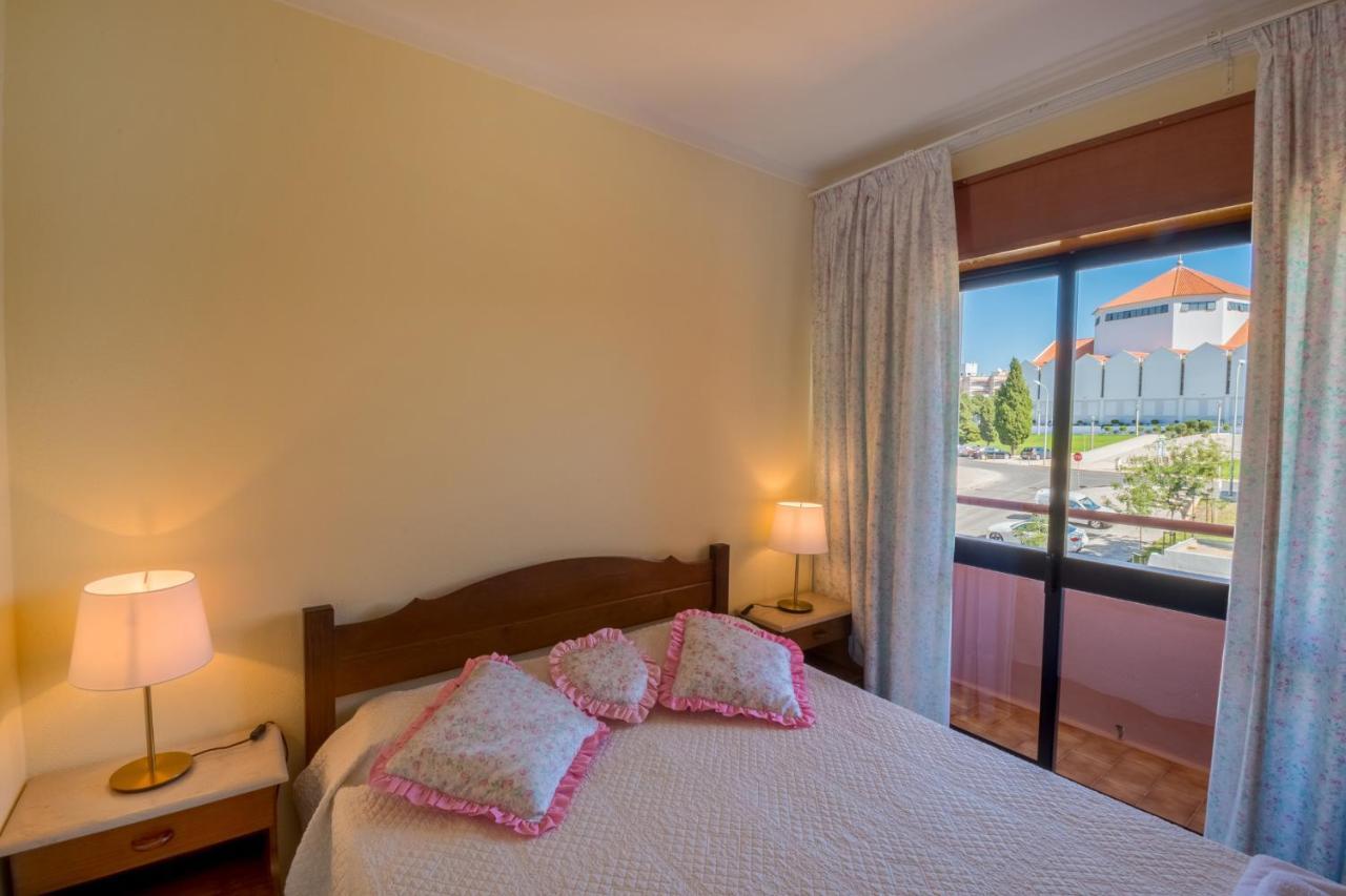 Apartamento Sao Pedro Do Mar Quarteira Extérieur photo